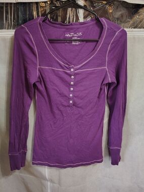 aeropostale Purple Long-Sleeve Henley Top